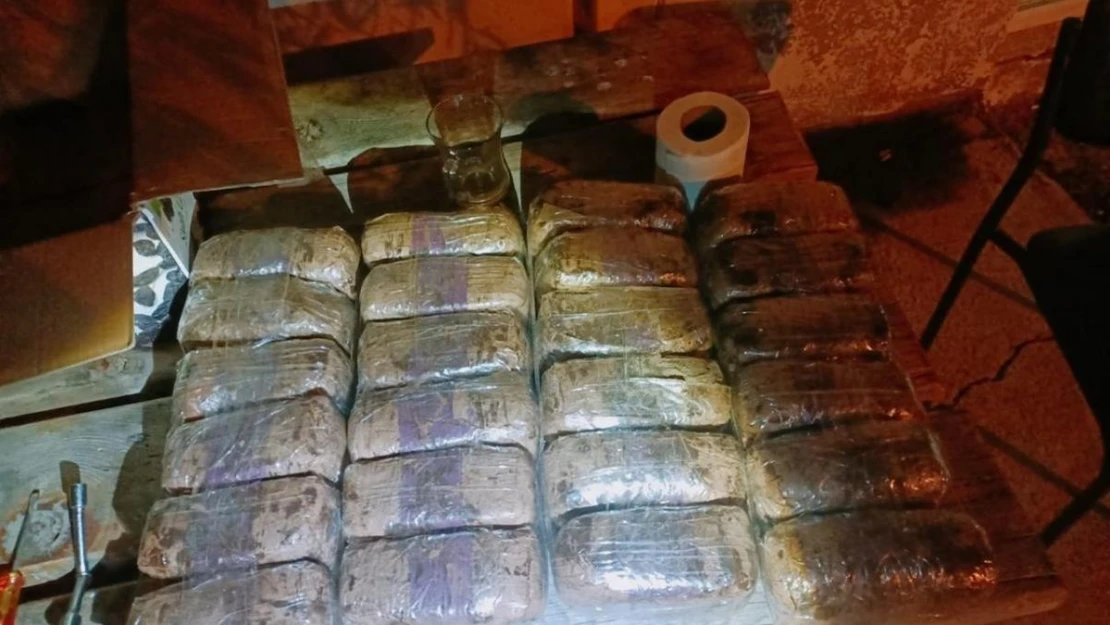 Erzincan'da 12 kilo 600 gram eroin ele geçirildi