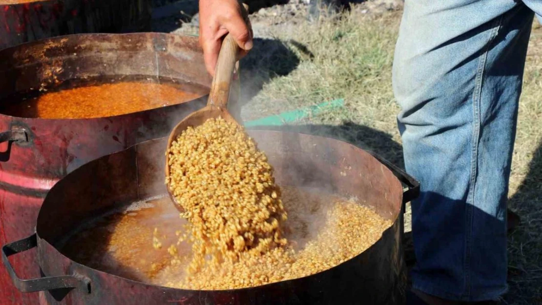 Erzincan'da bulgur kazanları kaynamaya başladı