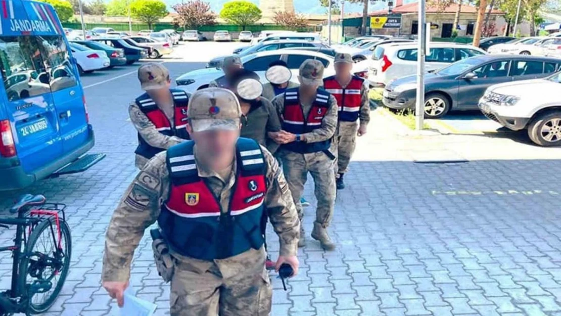 Erzincan'da tefecilik yaptıkları iddia edilen 3 kişi yakalandı