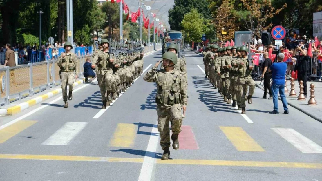 Erzincan'da Zafer Bayramı coşkusu yaşandı