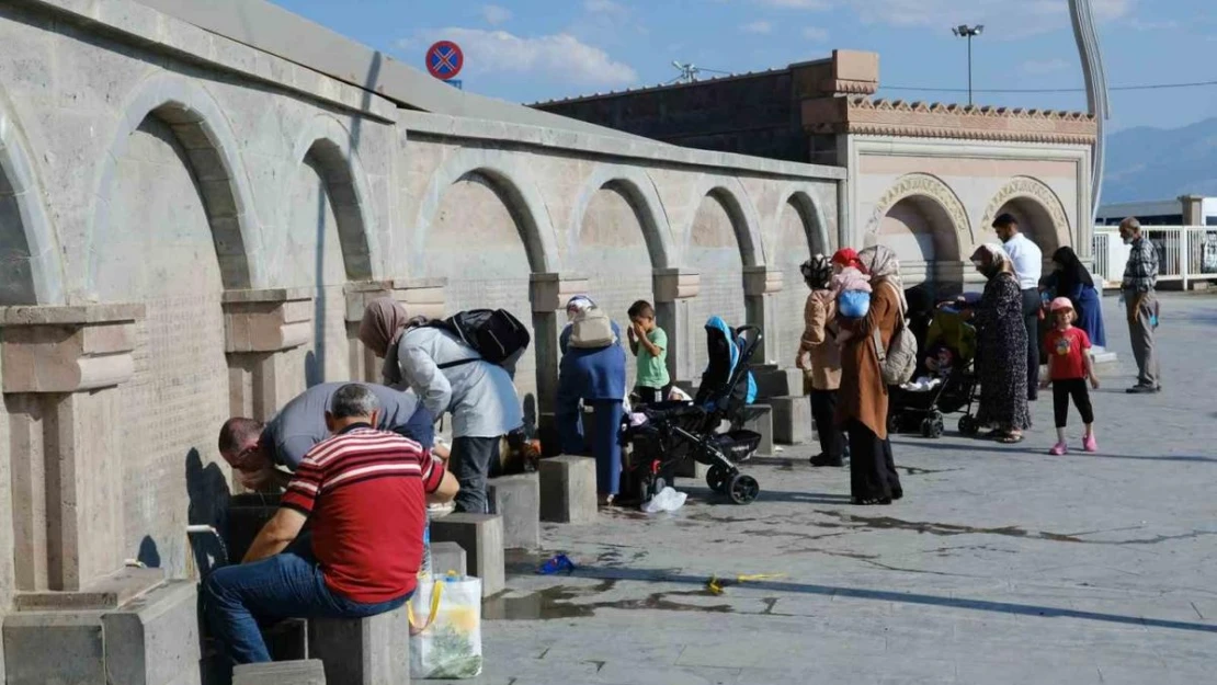 Erzincan'ın ekşi suyuna ilgi her geçen gün artıyor