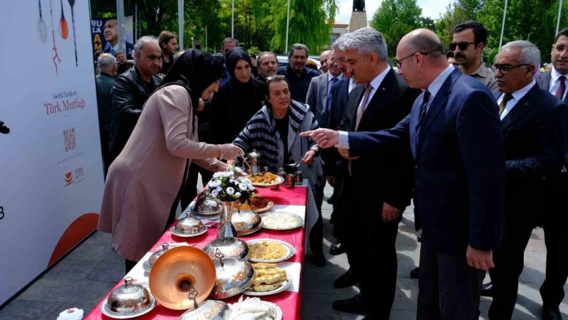 Erzincan'ın kadim mutfak lezzetleri tanıtıldı