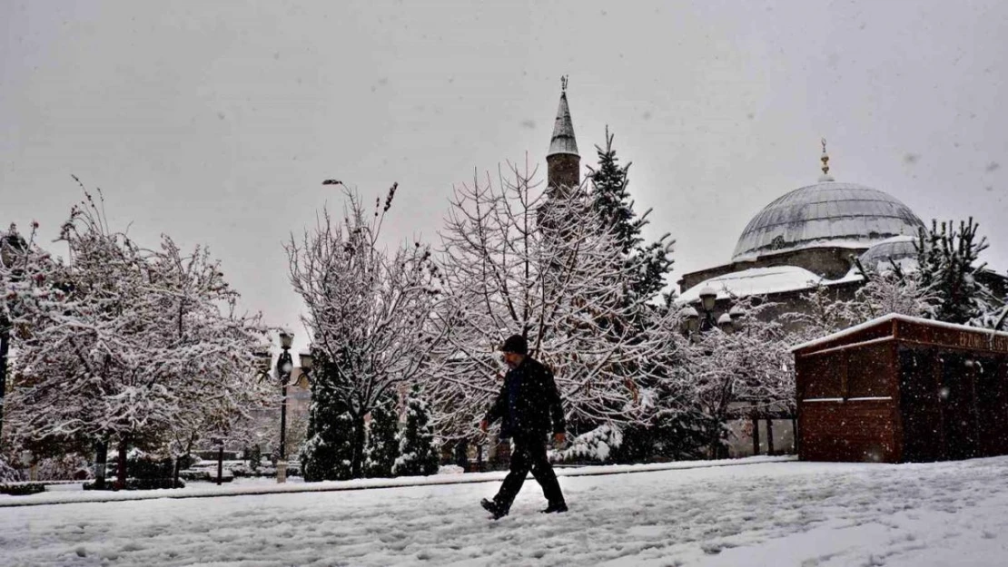 Erzurum beyaza büründü