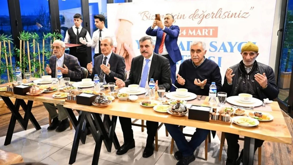 Erzurum'da ahde vefa iftarı