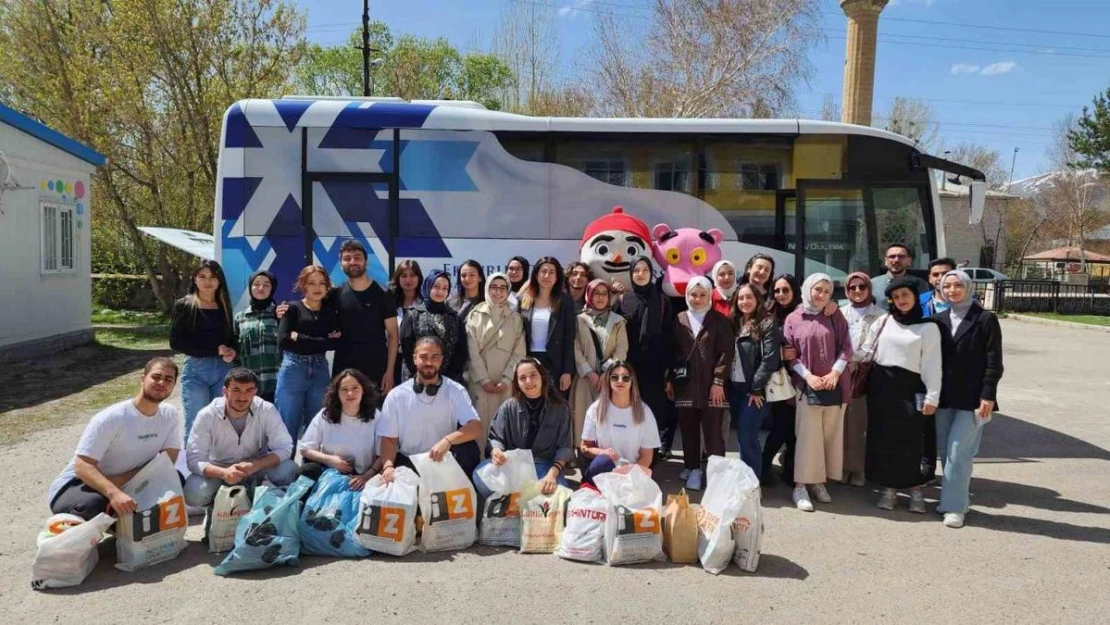 Erzurum'da çocuklar için kütüphane kurdular