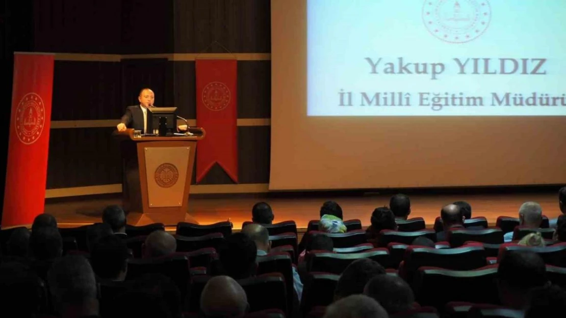 Erzurum'da Okul Müdürleri  toplandı