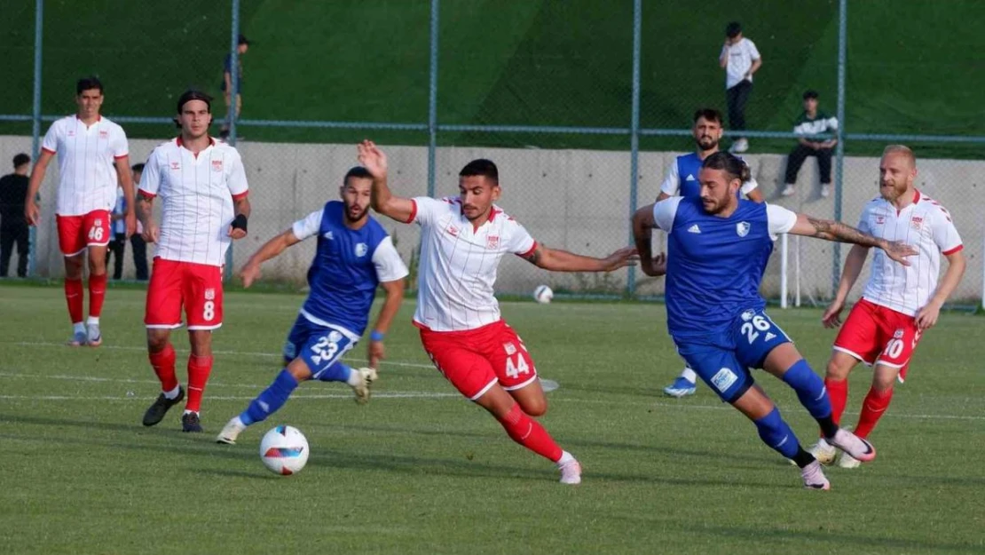 Erzurum'da özel günde özel maç