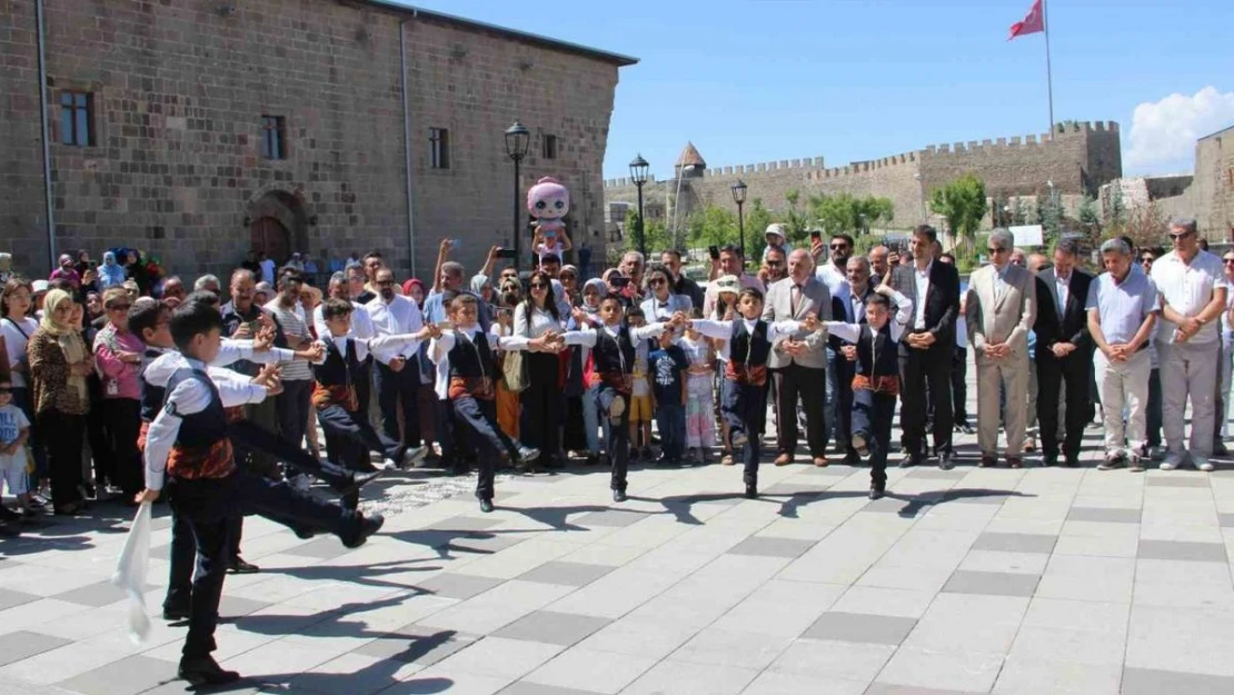 Erzurum Kültür ve Sanat Şenliği başladı