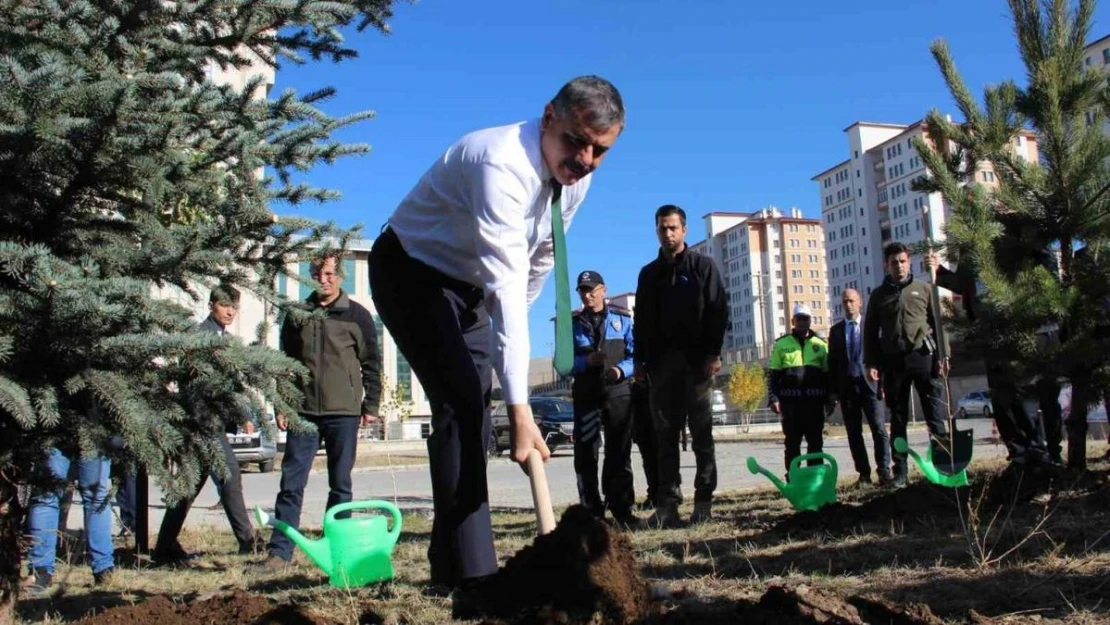 Erzurum polisinden çevre duyarlılığı