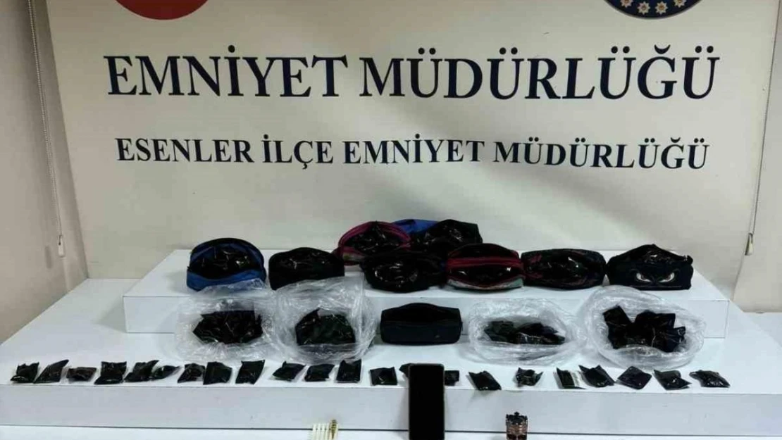 Esenler'de kalem kutularından uyuşturucu çıktı: 1 gözaltı