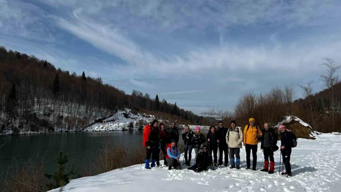 Eskişehirli doğa tutkunları Bursa'da 17 kilometre yürüdü