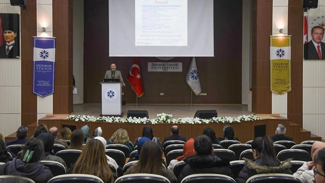 ETÜ'de kadın sağlık yöneticileri paneli düzenlendi