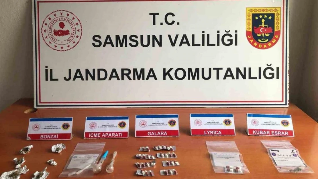 Evlerinde uyuşturucu ele geçen 2 kişi yakalandı