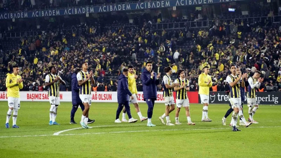 Fenerbahçe'nin galibiyet serisi derbide sona erdi