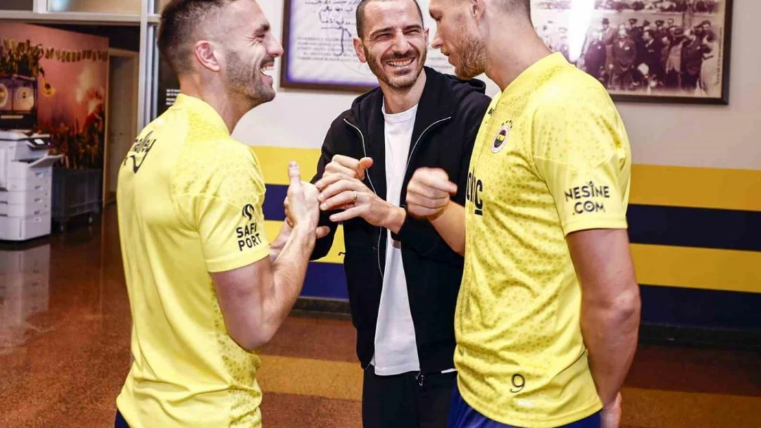 Fenerbahçe'nin yeni transferi Bonucci, takım arkadaşlarıyla bir araya geldi