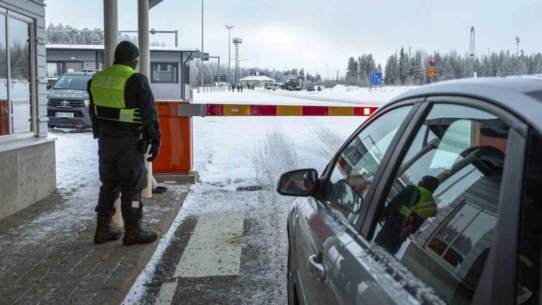 Finlandiya, Rusya ile olan 9 sınır kapısından 8'ini kapatacak