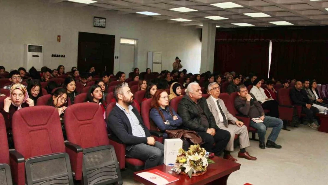 GAÜN'de 'Kutadgu Bilig Beyit Okumaları' konferansı