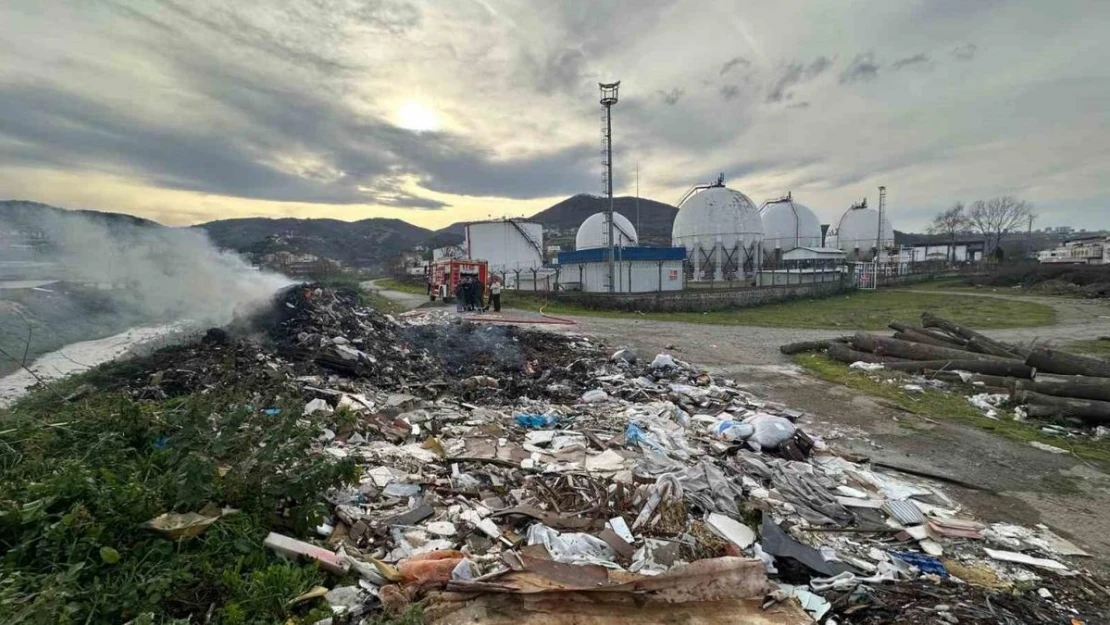 Gaz dolum tesisi yanında korkutan yangın