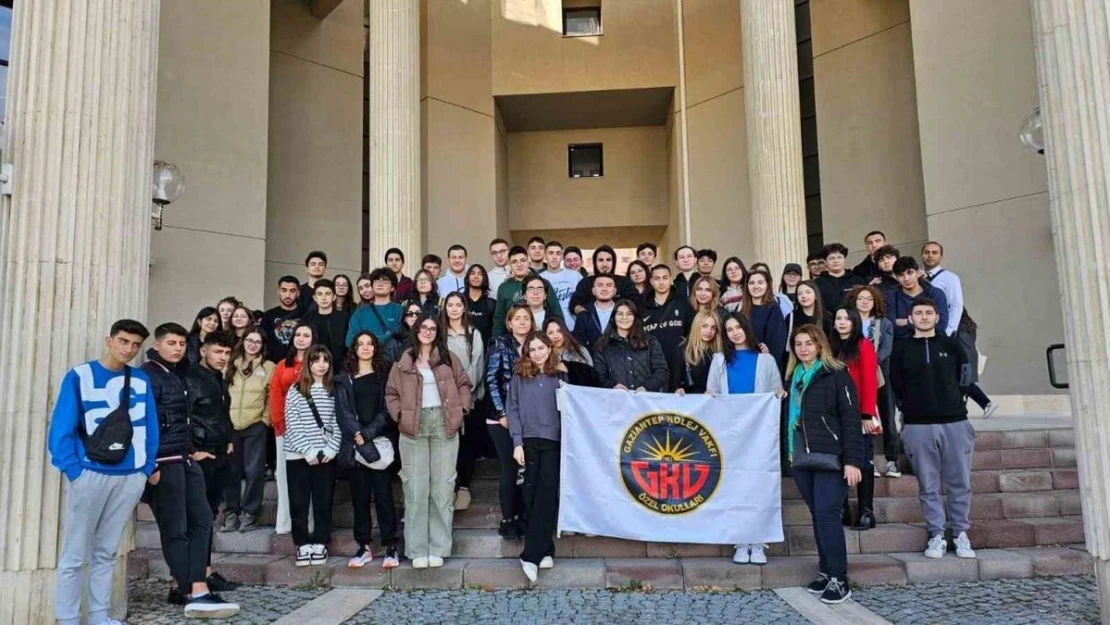 Gaziantep Kolej Vakfı Öğrencileri Üniversite Gezisinde