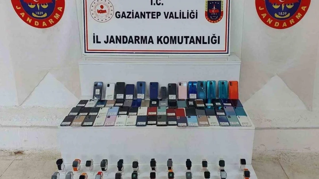 Gaziantep'te 1 milyon lira değerinde kaçak telefon ele geçirildi