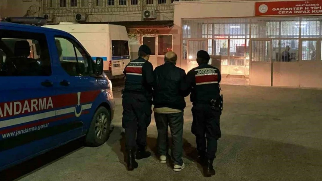 Gaziantep'te FETÖ'nün sözde ilçe imamı yakalandı