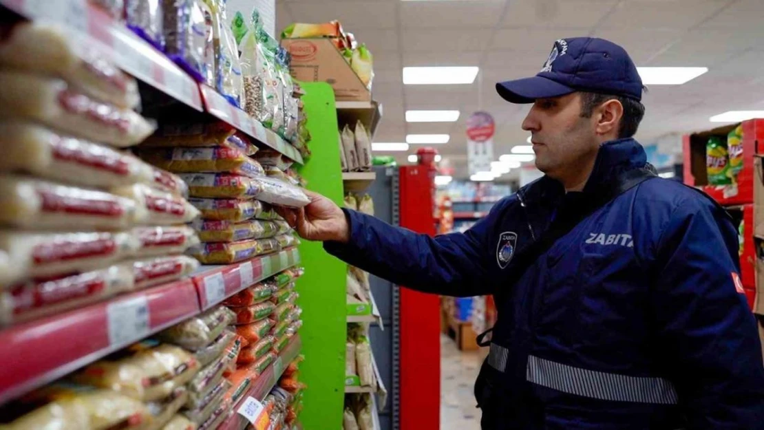 Gaziosmapaşa'da marketlerde fiyat ve etiket denetimi