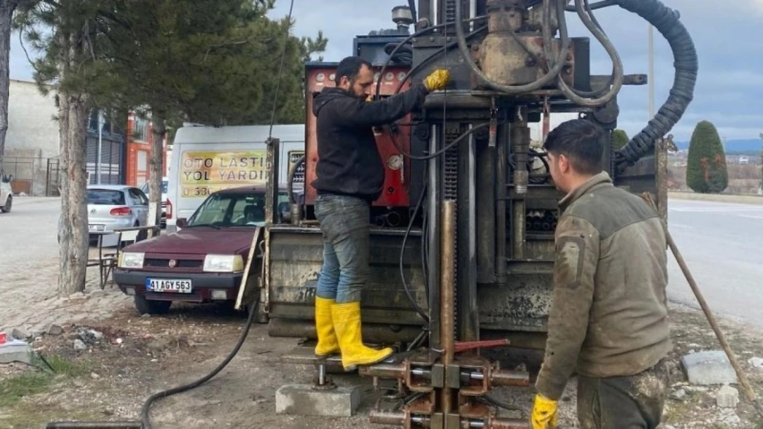 Gediz'de jeolojik-jeoteknik etüt çalışmaları başladı