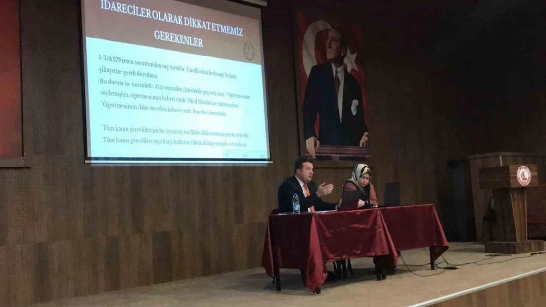 Gediz'de okul idarecileri ve PDR öğretmenlerine bilgilendirme semineri