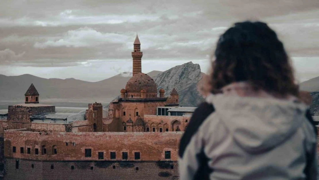 Geleceğin fotoğrafçıları Ağrı'da yetişiyor