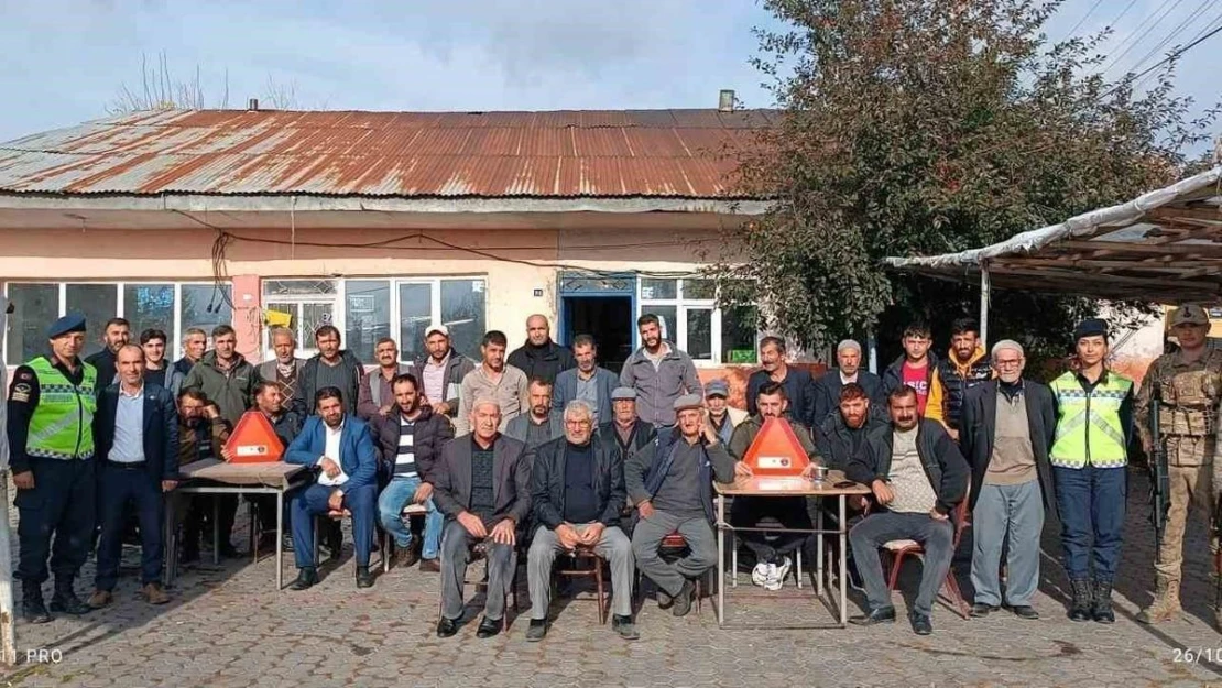 Gezici muayene istasyonu köy köy dolaştı