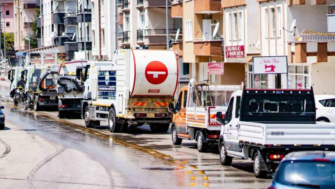 Gölbaşı'nın mahallelerinde temizlik seferberliği