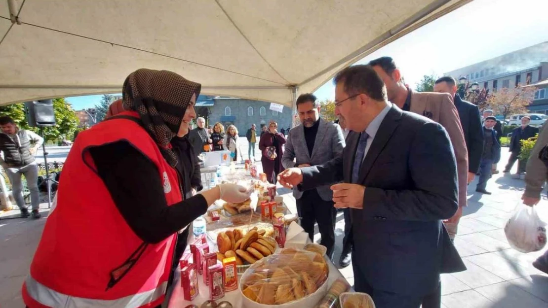 Gönüllü Anneler 'den örnek davranış