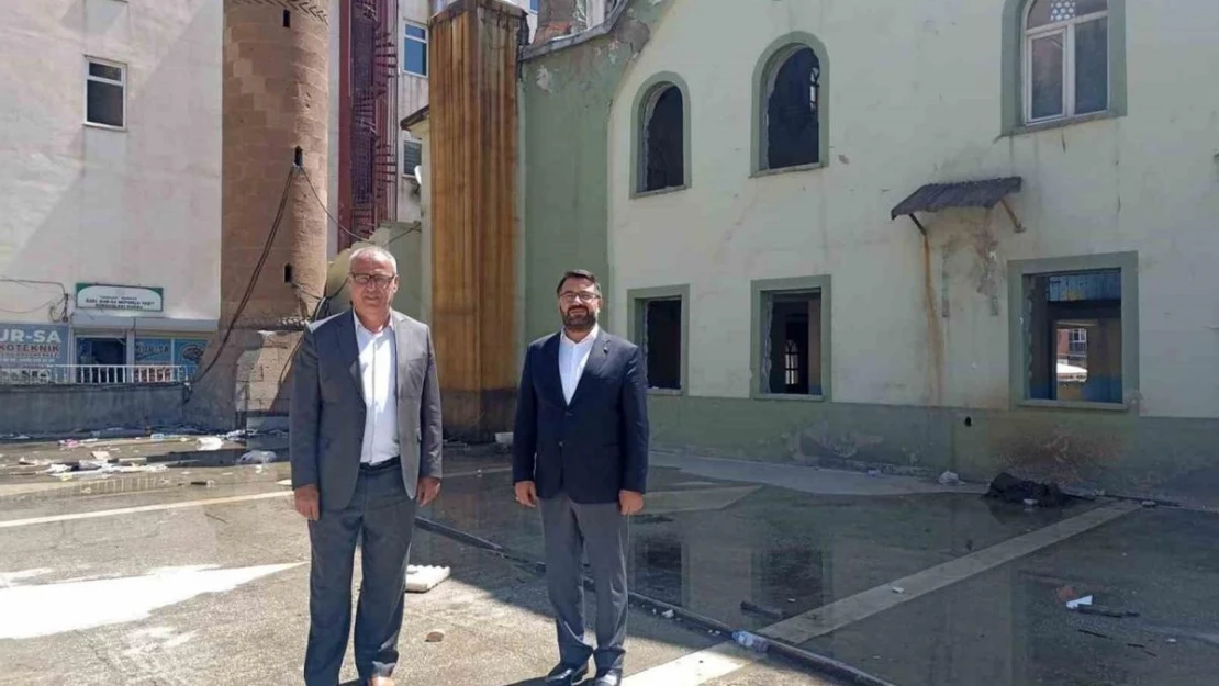 Hacı Sait Camii'nin yıkım çalışmalarına başlandı