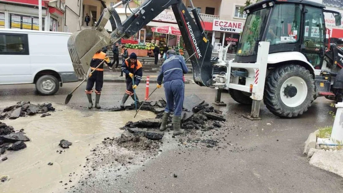 Hakkari belediyesinde yağmur mesaisi