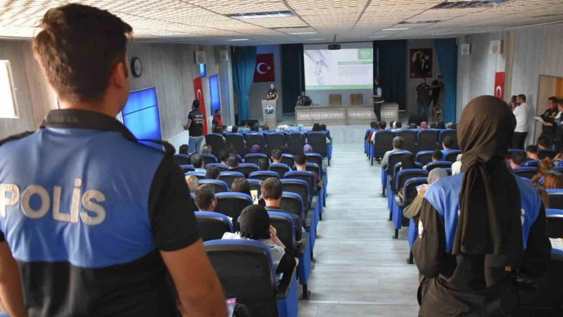 Hakkari'de 'Uyuma' mobil uygulaması tanıtıldı