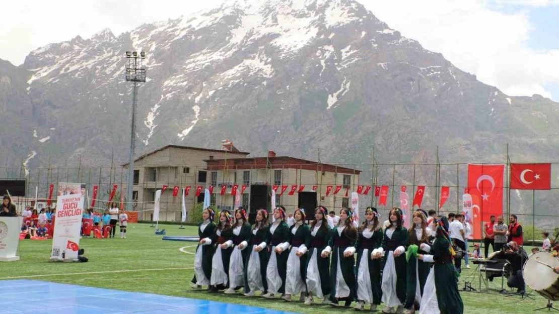 Hakkari'de 19 Mayıs coşkusu