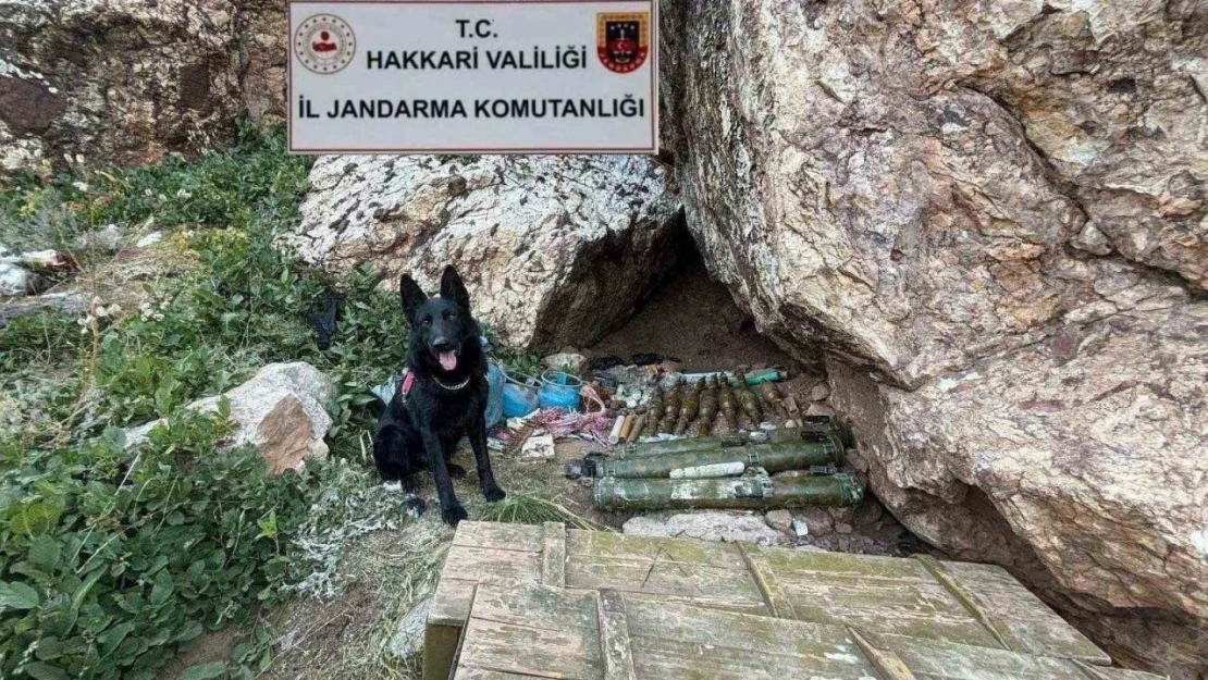 Hakkari'de 2 katlı sığınakta mühimmat ele geçirildi