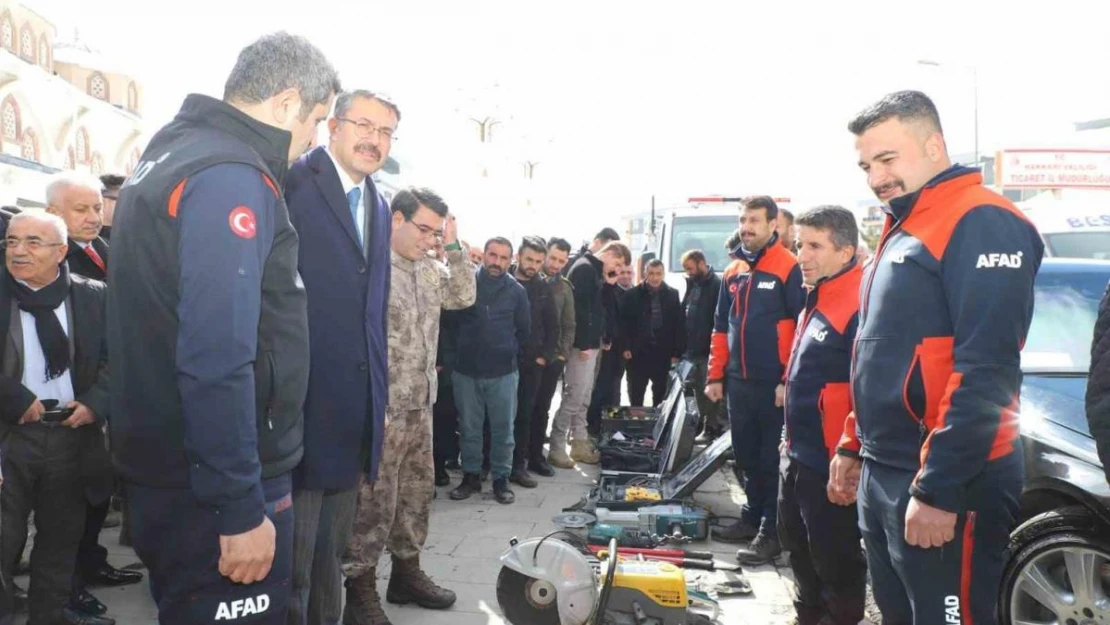 Hakkari'de 6 Şubat depremi anma programı düzenlendi