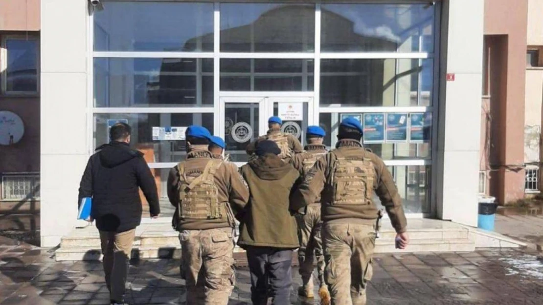 Hakkari'de PKK/KCK operasyonu: 2 gözaltı