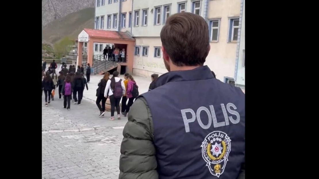 Hakkari polisinden okul güvenliği denetimi