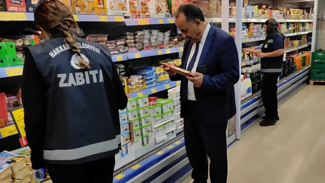 Hakkari zabıtası zincir marketleri mercek altına aldı