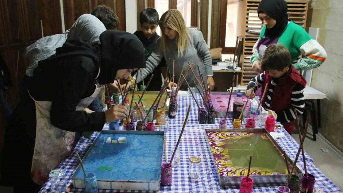 Haliliye'de gençler kültür ve sanatla tanışıyor