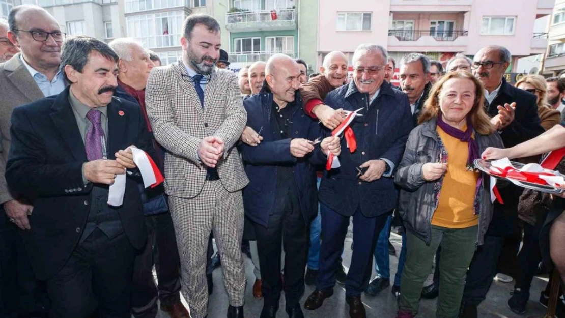 Halkın Bakkalı/Halkın Kasabı'nın 13'üncü şubesi Karabağlar'da