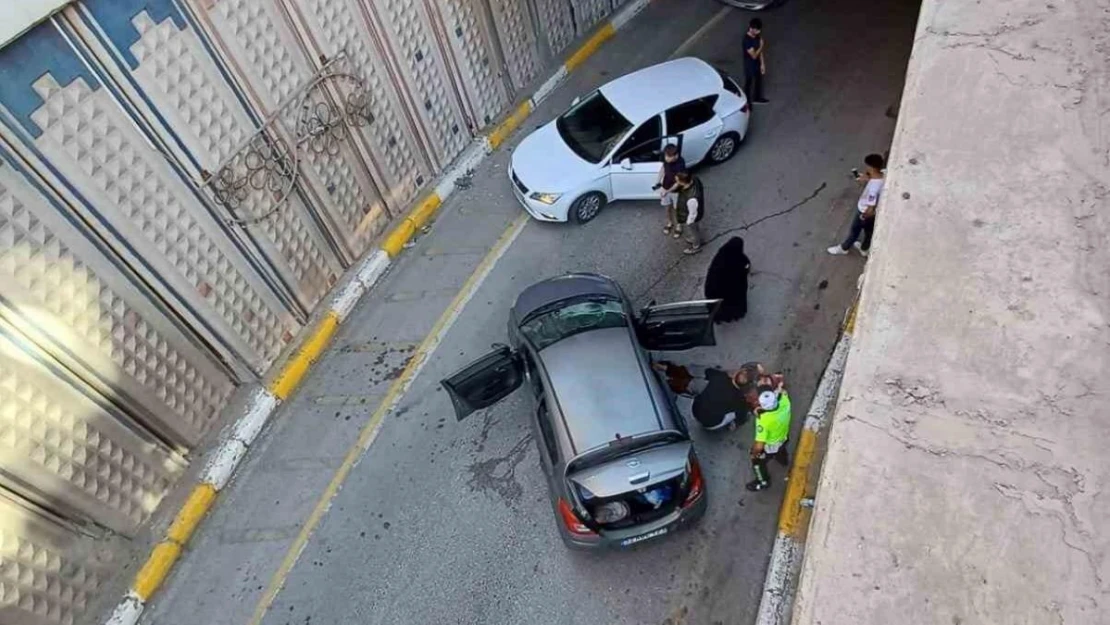 Hamidiye kavşağı kazalara davetiye çıkarıyor