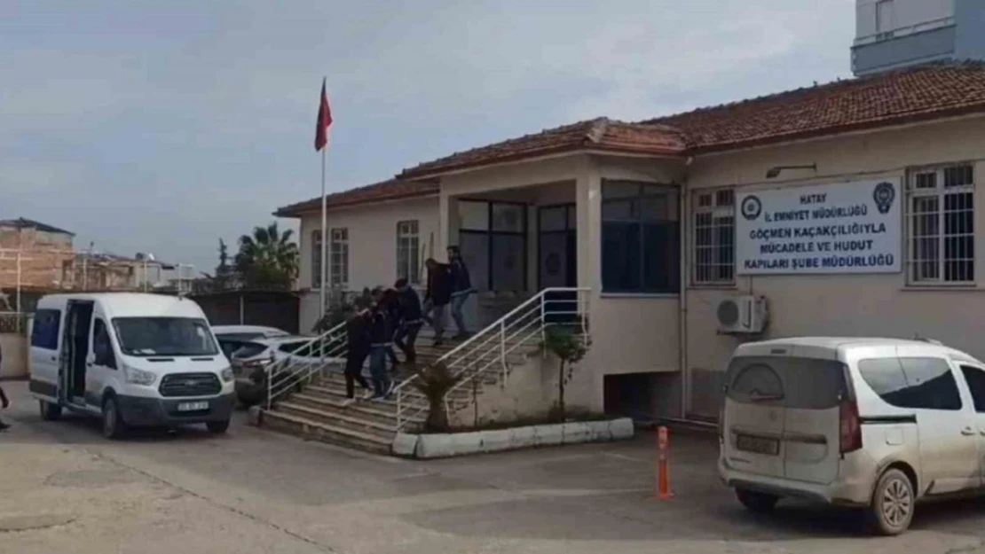 Hatay'da göçmen kaçakçılığından aranan 3 kişi yakalandı