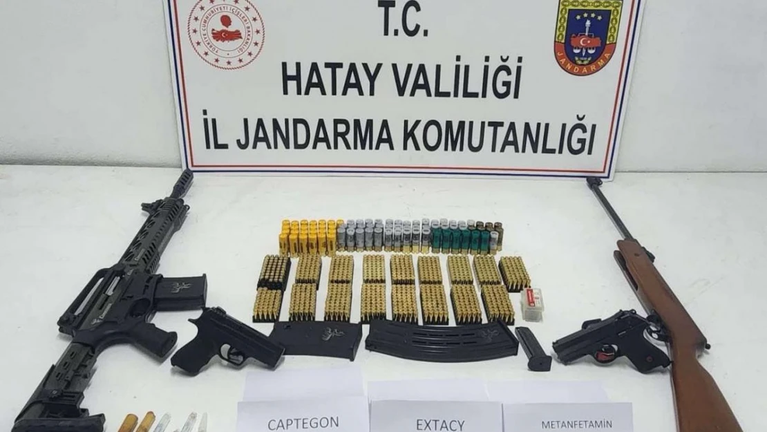 Hatay'da Jandarma'dan uyuşturucu ve  kaçakçılık operasyonu