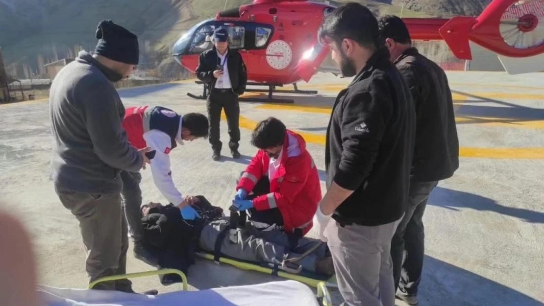 Helikopter ambulans aynı gün Bahçesaray ilçesine 2 kez havalandı