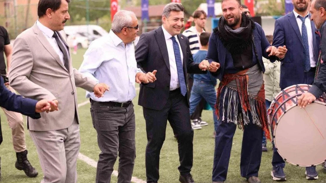 Hizan'da 19 Mayıs coşkusu