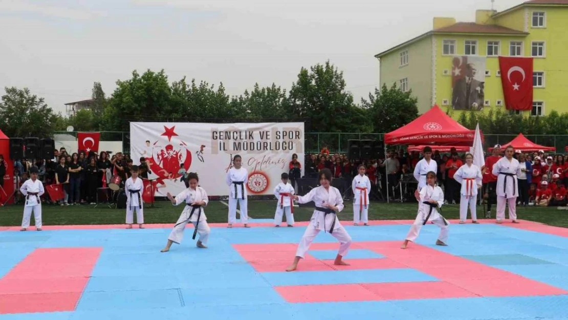 Iğdır'da 19 Mayıs coşkusu