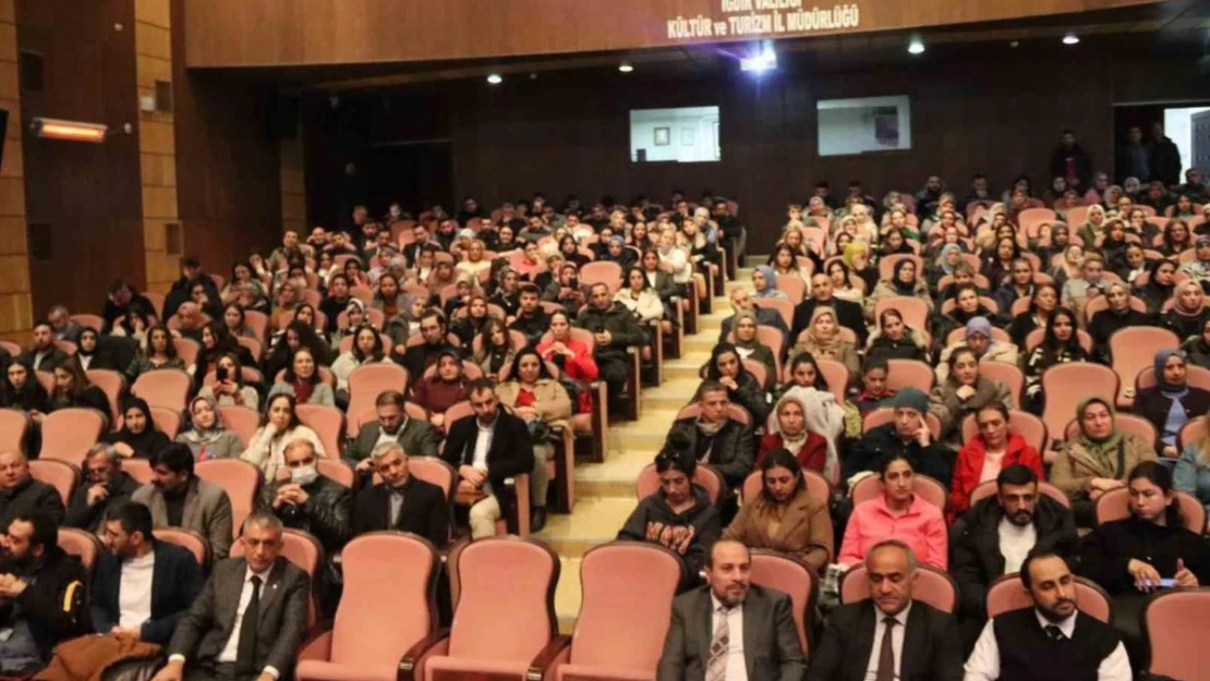 Iğdır'da alkol bağımlılığı ve halk sağlığı konulu seminer gerçekleştirildi